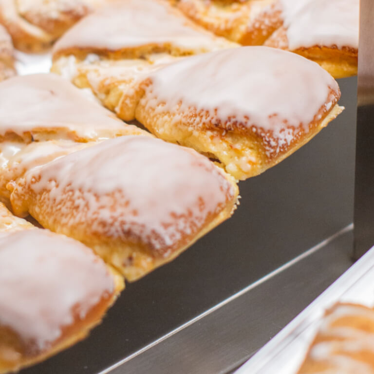 Drożdżówka z serem - Ciastka sztukowe - Ciastka - Zdjęcie 1